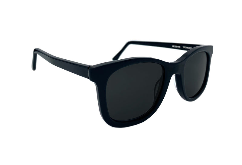 Black polarised sunglasses from Ozeano Vision